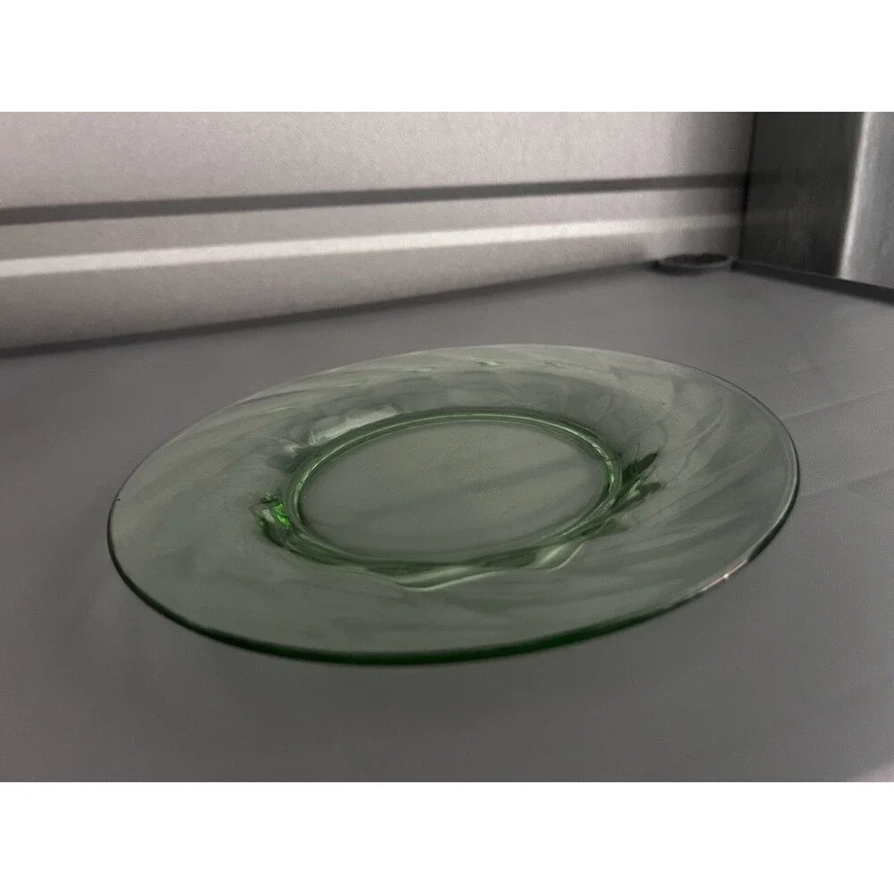 Vintage Green Depression Glass Salad Dessert Plate 7½